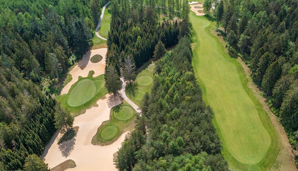 Lübker Golf Course og flot natur set fra luften